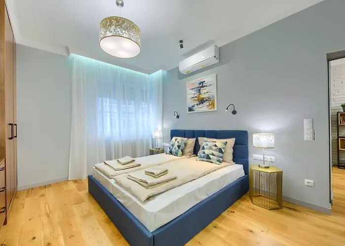Premium Apartments Lovely 2Bd Near The Parliament